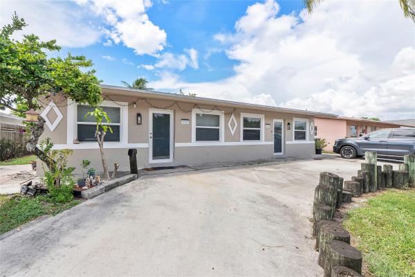 Patterson Park, 112-116 NW 57th St, Fort Lauderdale, Florida 33309, image 1