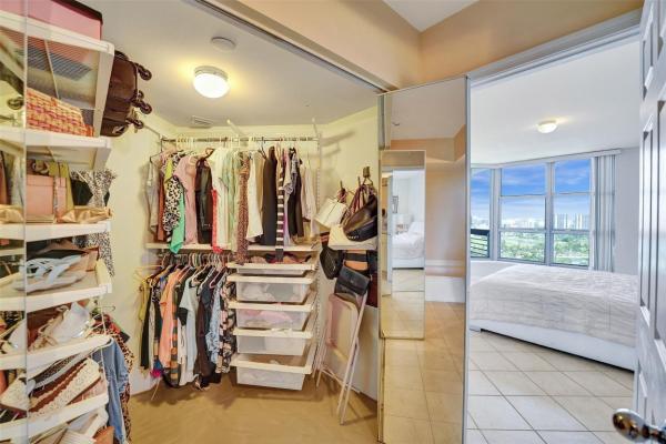 Mystic Pointe Tower 500, 3530 Mystic Pointe Dr #2308, Aventura, Florida 33180, image 3
