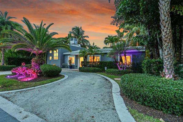 Amadale, 2716 NE 10th Ter, Wilton Manors, Florida 33334, image 1