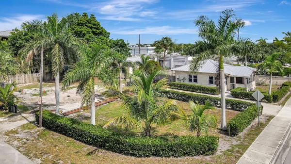 Waverly Place, 11 SW 11th Ave, Fort Lauderdale, Florida 33312, image 1