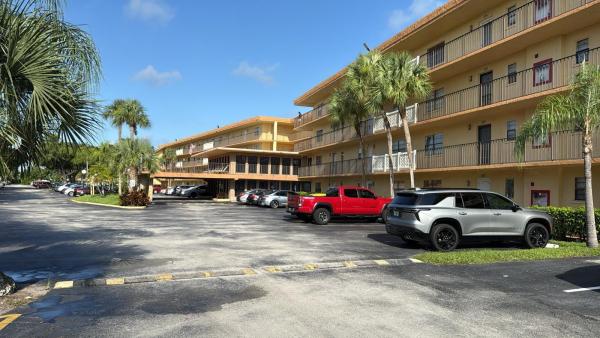 Isle Of Boca Dunes, 9273 SW 8th St #216, Boca Raton, Florida 33428, image 1