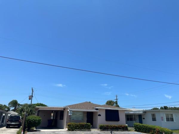 Kirklington Park, 126 W Blue Heron Blvd, Riviera Beach, Florida 33404, image 1
