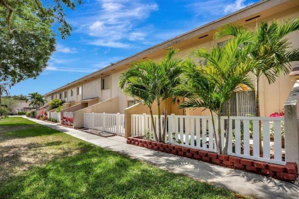 Townhomes Of Oriole, 1419 NW 80th Ave #H, Margate, Florida 33063, image 1