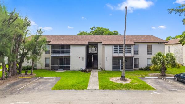 424 N Laurel Dr #1807, Pompano Beach, Florida 33063, image 1