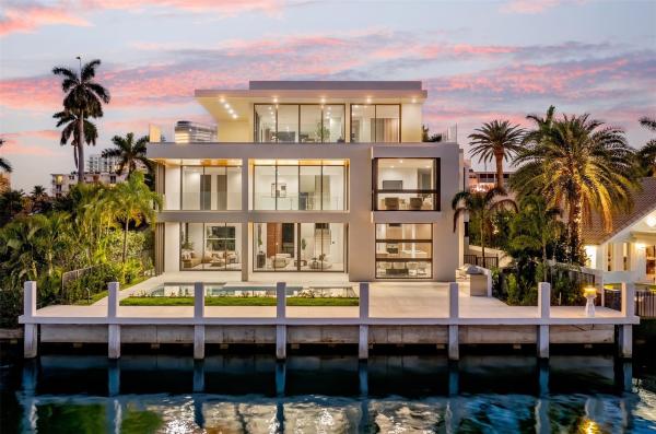 Lauderdale Harbors, 1637 SE 14th St, Fort Lauderdale, Florida 33316, image 1