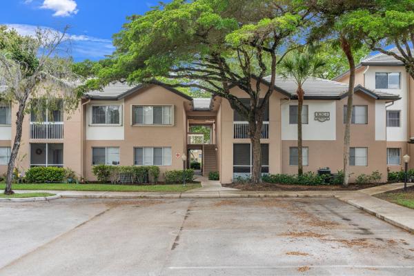 Citation Way, 9877 Westview Dr #613, Coral Springs, Florida 33076, image 1