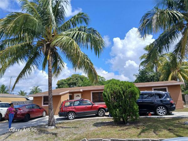 761 NE 43rd Ct, Deerfield Beach, Florida 33064, image 1