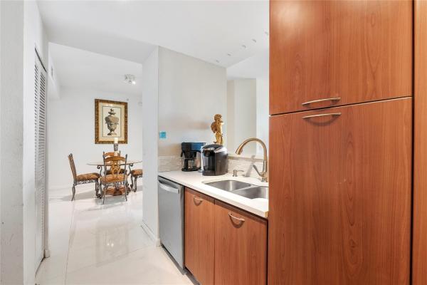 Marina Village At Boynton Beach, 625 Casa Loma Blvd #1608, Boynton Beach, Florida 33435, image 1