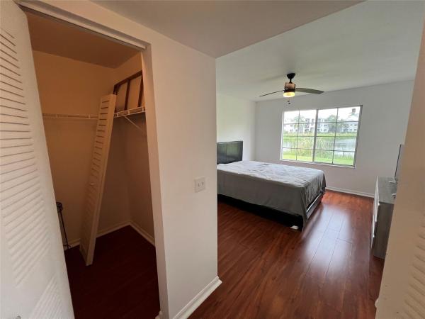 Emerald Isle At Laguna Lakes, 4101 San Marino Blvd #108, West Palm Beach, Florida 33409, image 3