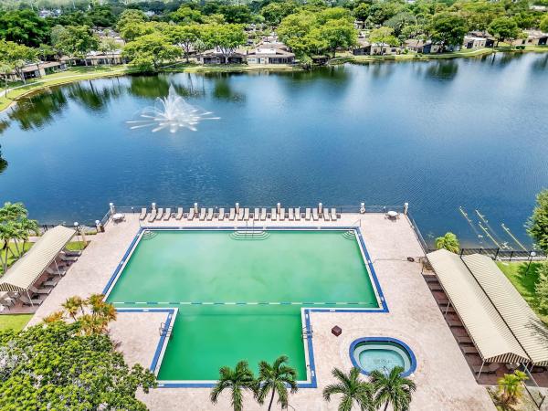 Ashbury House Of Carriage Hills, 201 Berkley Rd #111, Hollywood, Florida 33024, image 1