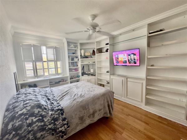 12078 NW 11th St, Pembroke Pines, Florida 33026, image 1