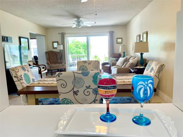 Poinciana By The Sea, 4629 Poinciana St #215, Lauderdale By The Sea, Florida 33308, image 2