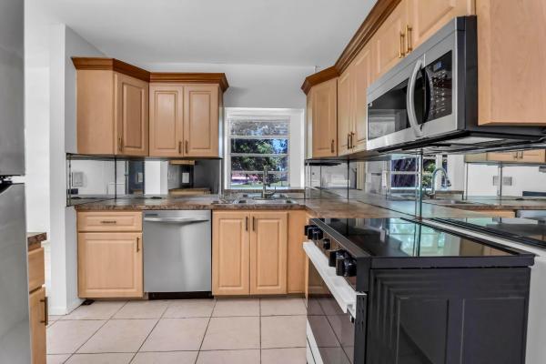 Abbey Village, 17 Willowbrook Ln #204, Delray Beach, Florida 33446, image 1