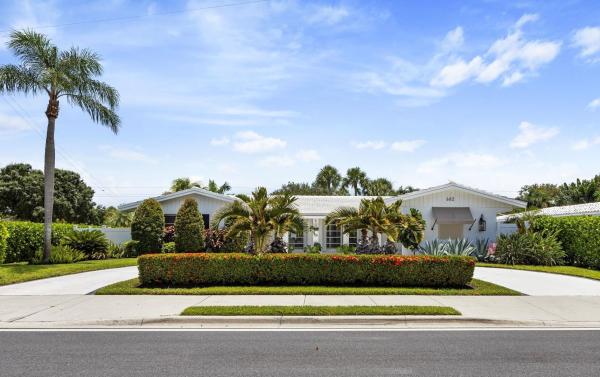 Royal Oaks Hills, 682 W Camino Real, Boca Raton, Florida 33486, image 2