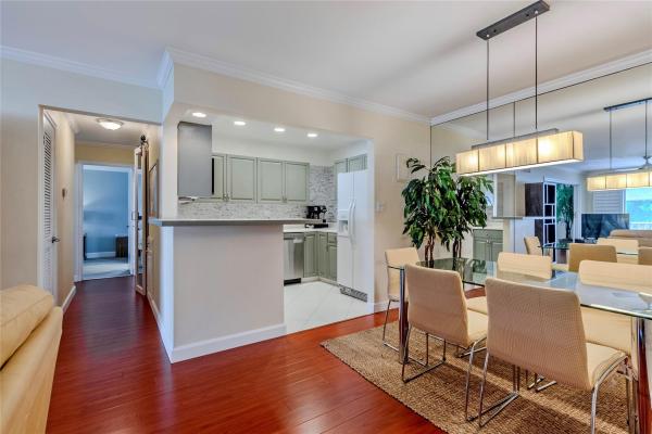 Bay Colony Club, 6437 Bay Club Dr #3, Fort Lauderdale, Florida 33308, image 1