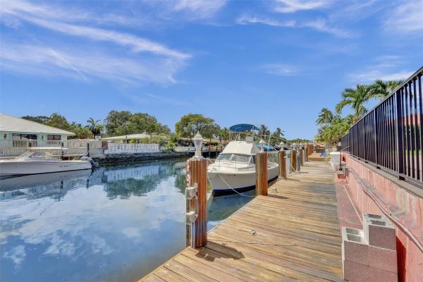 Snug Harbor, 391 SE 15th Ave, Pompano Beach, Florida 33060, image 1