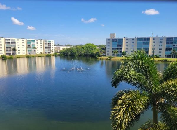 Meadowbrook Lakes View, 131 SE 3rd Ave #401, Dania Beach, Florida 33004, image 1