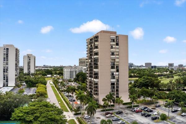 Jefferson Tower, 2425 Presidential Way #1502, West Palm Beach, Florida 33401, image 1