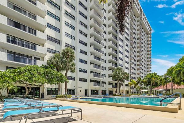 3200 Port Royale Dr N #112, Lauderdale By The Sea, Florida 33308, image 1