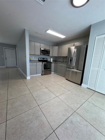 Leslie Estates, 2910 NW 195th St, Miami Gardens, Florida 33056, image 1