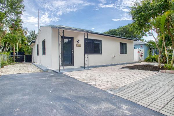South Middle River, 1316 NW 2nd Ave, Fort Lauderdale, Florida 33311, image 1