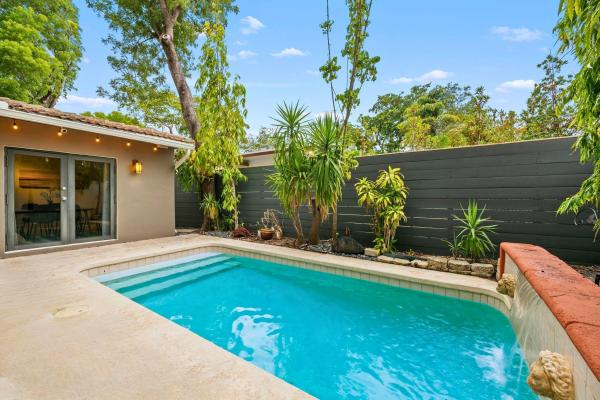 Colee Hammock, 222 SE 16th Ave, Fort Lauderdale, Florida 33301, image 1