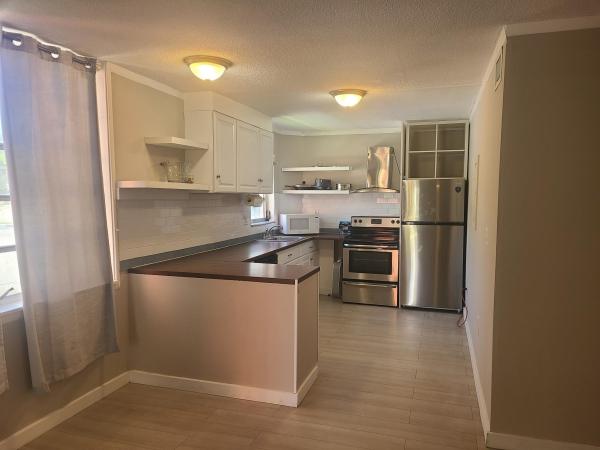 1700 NE 191 St 100, Unincorporated Dade County, Florida 33179, image 1