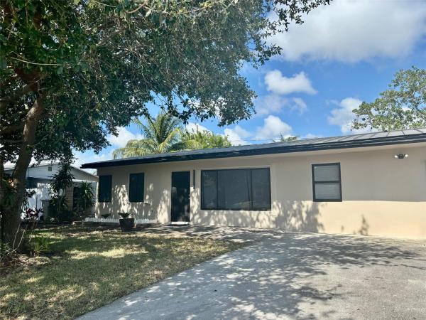 Cresthaven, 3041 NE 11th Ter, Pompano Beach, Florida 33064, image 1