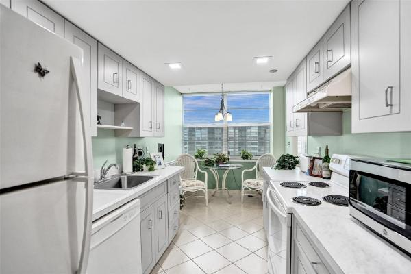 The Dogwood, 1100 Saint Charles Pl #612, Pembroke Pines, Florida 33026, image 1