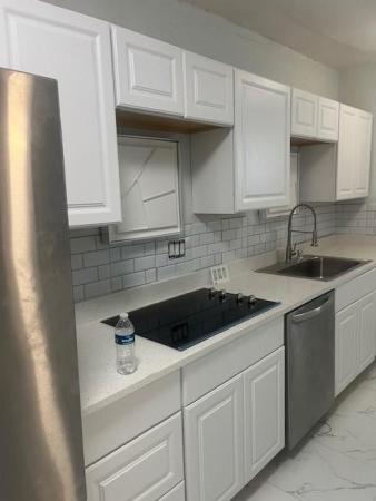 Eastview House, 636 Meridian Ave 4, Miami Beach, Florida 33139, image 1