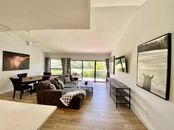 Tennis Lodges, 11863 Wimbledon Cir #537, Wellington, Florida 33414, image 1