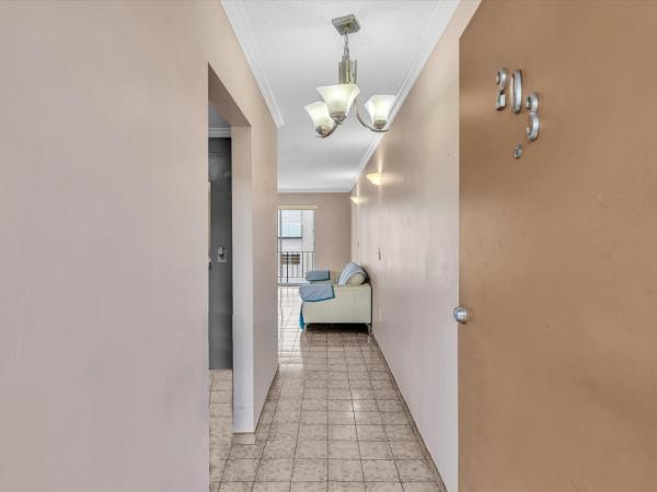 Boheme, 1075 W 68 St 203, Hialeah, Florida 33014, image 1