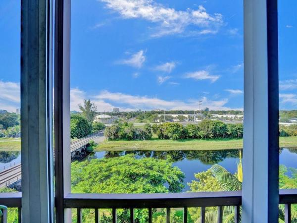 Cypress Bend, 2200 S Cypress Bend Dr #601, Pompano Beach, Florida 33069, image 1