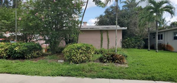 Sunrise Golf Village, 6231 NW 18th St, Sunrise, Florida 33313, image 1