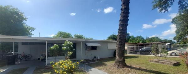 1795 Lauderdale Manor Dr, Fort Lauderdale, Florida 33311, image 1