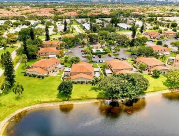 The Towns Of Lakeside Green, 4443 Willow Pond Rd #A, West Palm Beach, Florida 33417, image 1