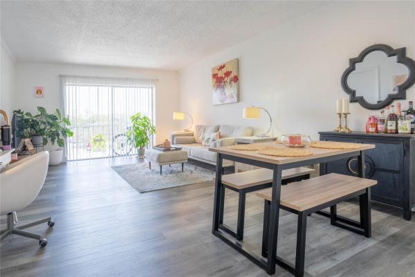 Oriole Golf & Tennis Club 2, 1000 Country Club Dr #403, Margate, Florida 33063, image 1