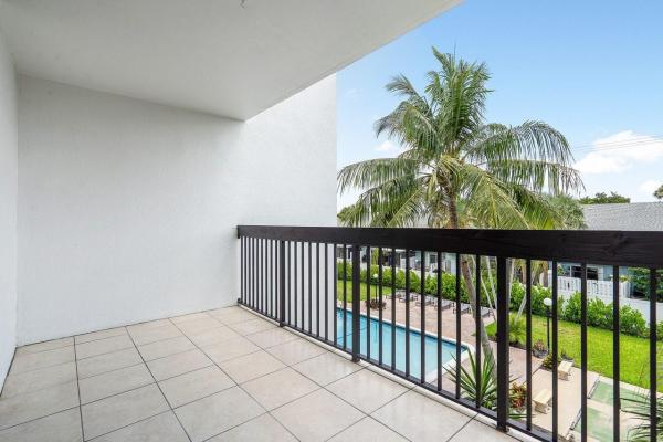 Mariners Way, 2707 NE 14th Street Cswy #305, Pompano Beach, Florida 33062, image 1