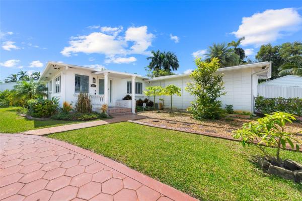 Hollywood Little Ranches, 2910 Johnson St, Hollywood, Florida 33020, image 1