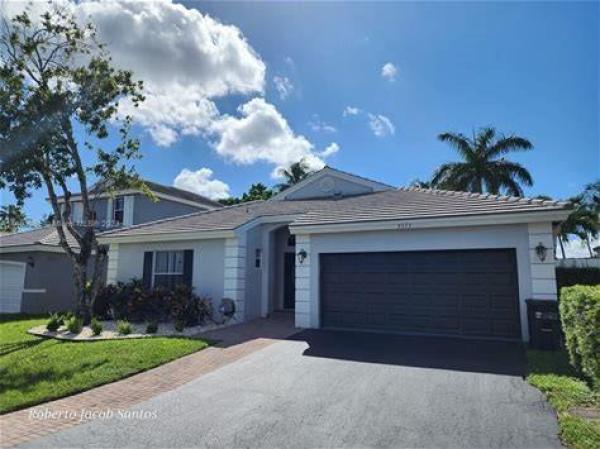 Somerset At Laurens Turn, 5373 NW 55th Ter, Coconut Creek, Florida 33073, image 1
