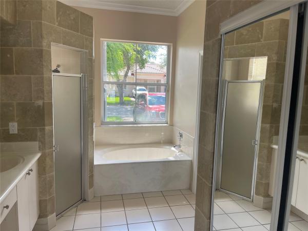 Banyan Oakridge, 5374 SW 33rd Ave, Hollywood, Florida 33312, image 1