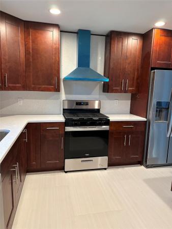 North Corals, 1330 NE 48th Ct, Oakland Park, Florida 33334, image 1