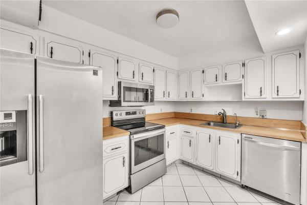 Omega, 1681 NW 70th Ave #414, Plantation, Florida 33313, image 1