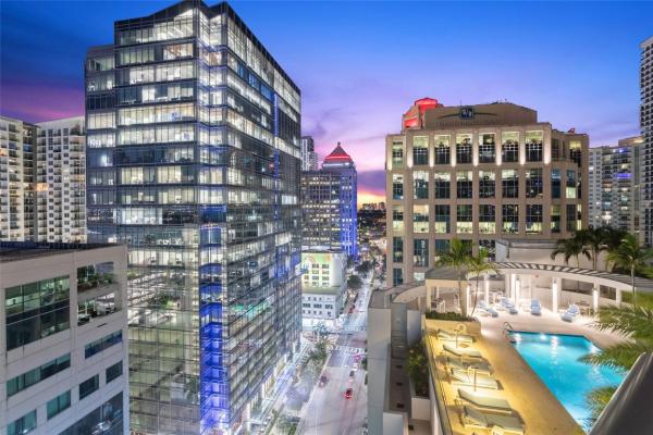 100 Las Olas, 100 E Las Olas Blvd #1901, Fort Lauderdale, Florida 33301, image 1