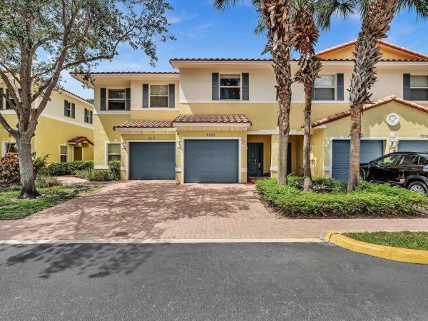 The Oaks At Oakland Forest, 2529 NW 31st Ct #2529, Oakland Park, Florida 33309, image 1