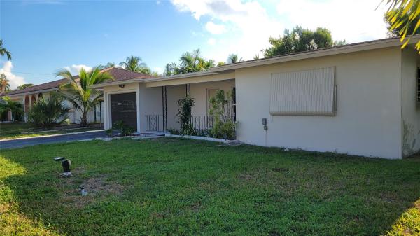 Deerfield Beach Estates, 28 SE 8th Ave, Deerfield Beach, Florida 33441, image 1