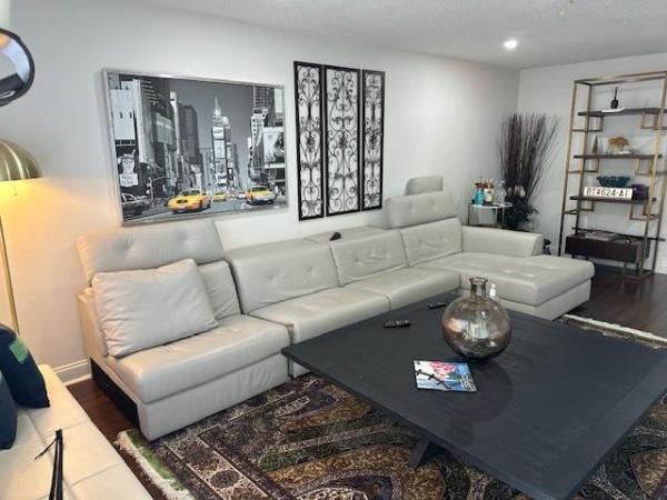 Crossroads, 917 NE 16th Ave #13, Fort Lauderdale, Florida 33304, image 1