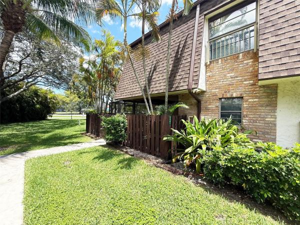 2561 NW 99th Ave, Coral Springs, Florida 33065, image 1