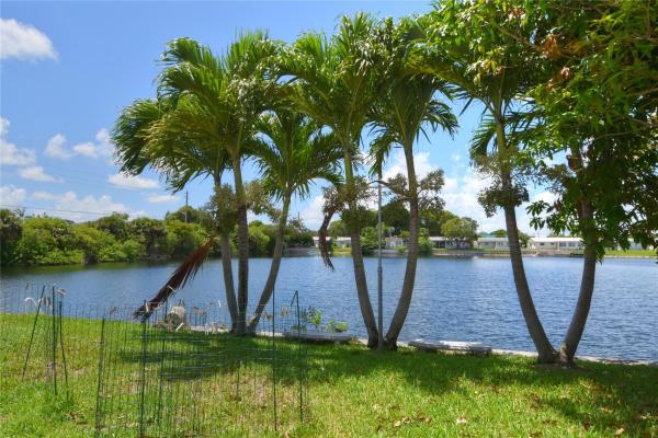 2412 NW 52nd St 0, Tamarac, Florida 33309, image 1