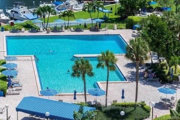 The Olympus Towers, 2500 Parkview Dr #814, Hallandale Beach, Florida 33009, image 2